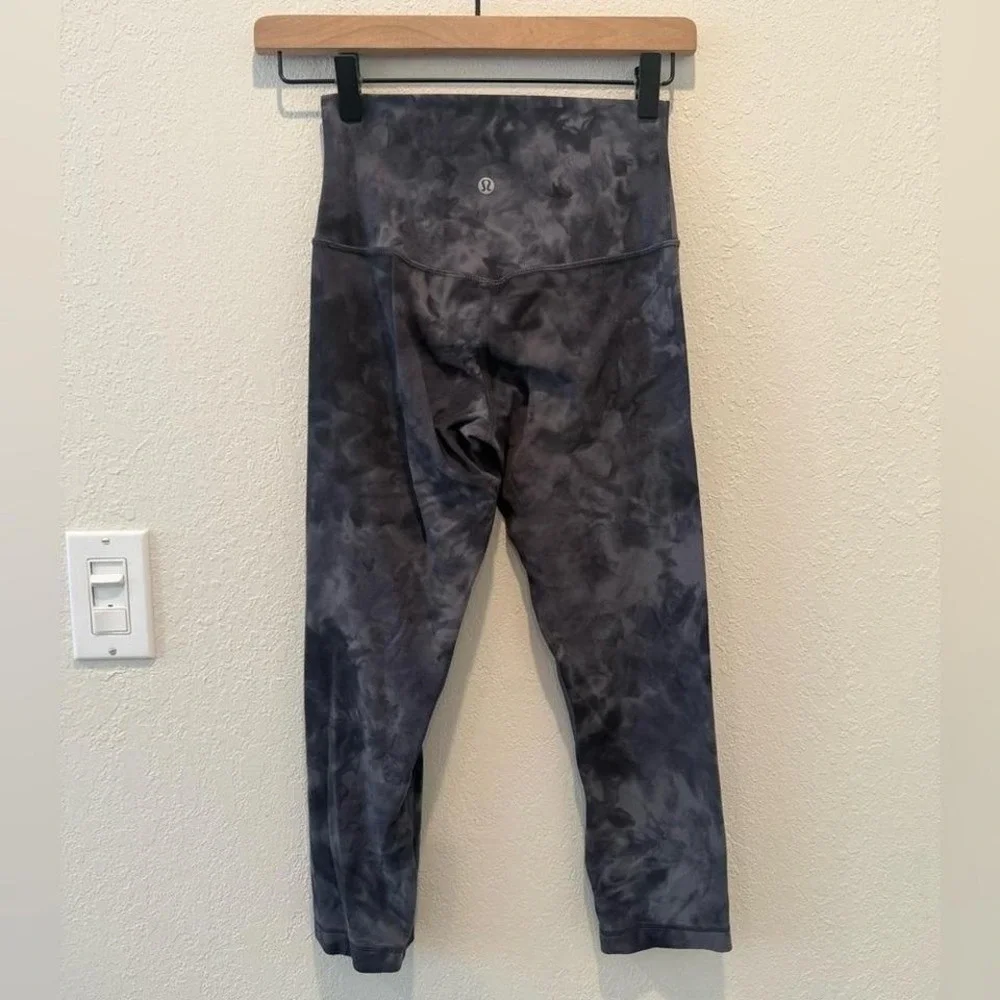 LULULEMON Align Crop Leggings 21